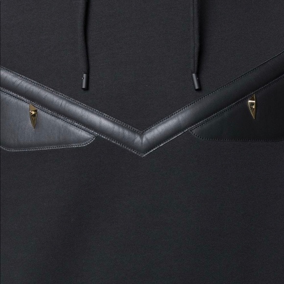 Fendi branded hoodie. - Picture 3 of 5